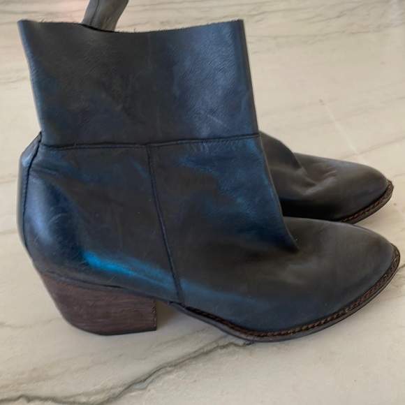 Jeffrey Campbell Shoes - Jeffrey Campbell Ibiza Last black distressed leather booties NWOT size 8